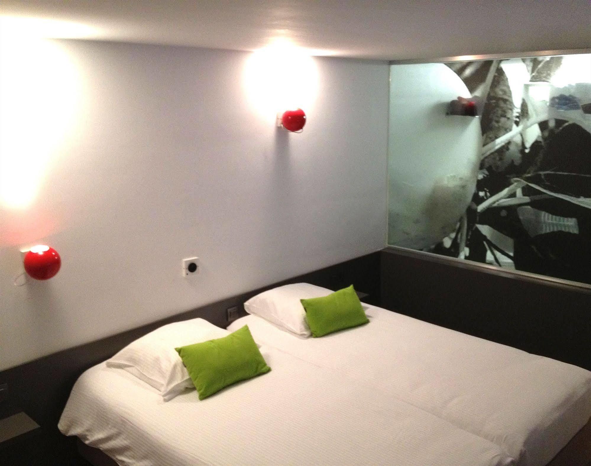 Hotel Corbie Geel Extérieur photo